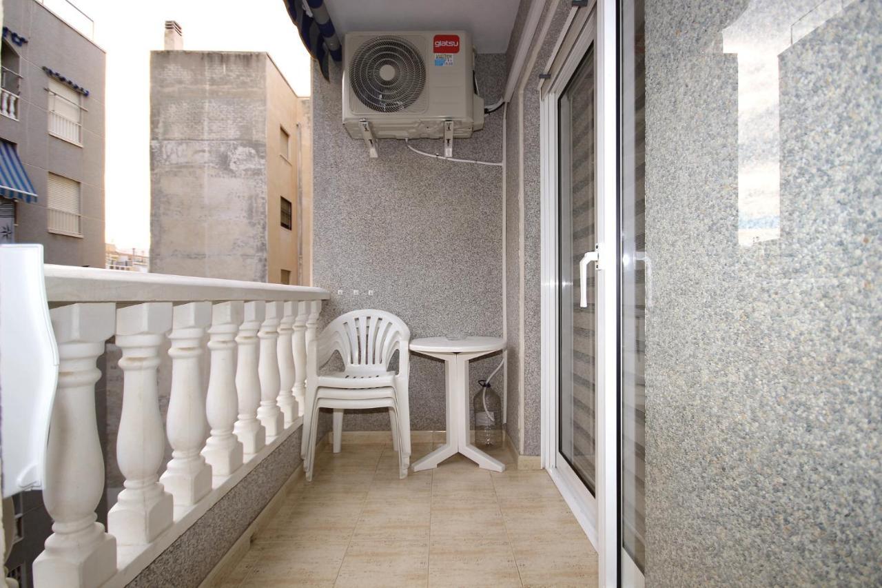 Del Cura Beach Apartment Torrevieja Kültér fotó