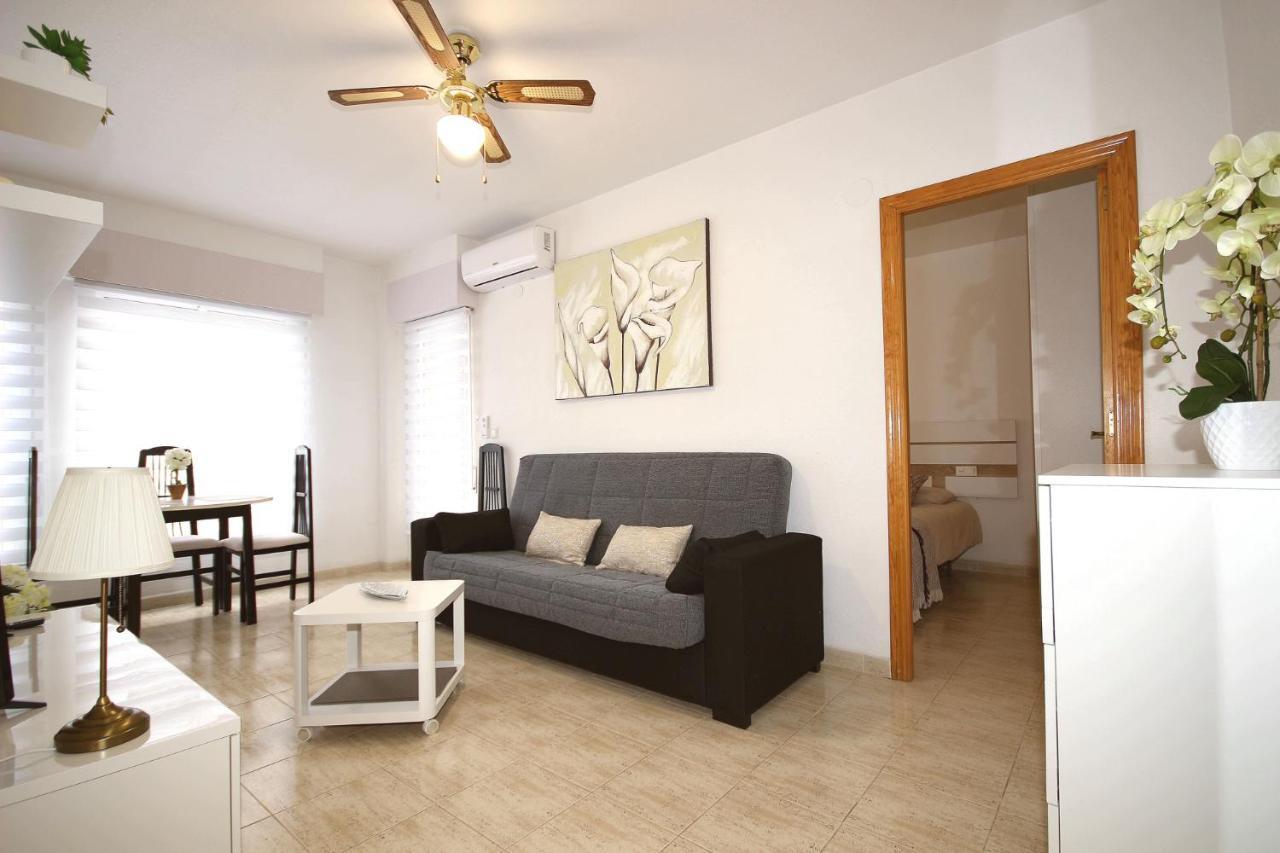 Del Cura Beach Apartment Torrevieja Kültér fotó