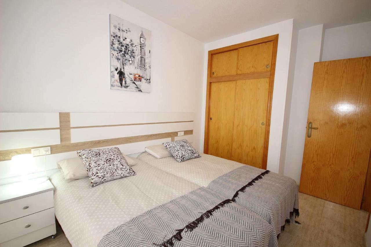 Del Cura Beach Apartment Torrevieja Kültér fotó